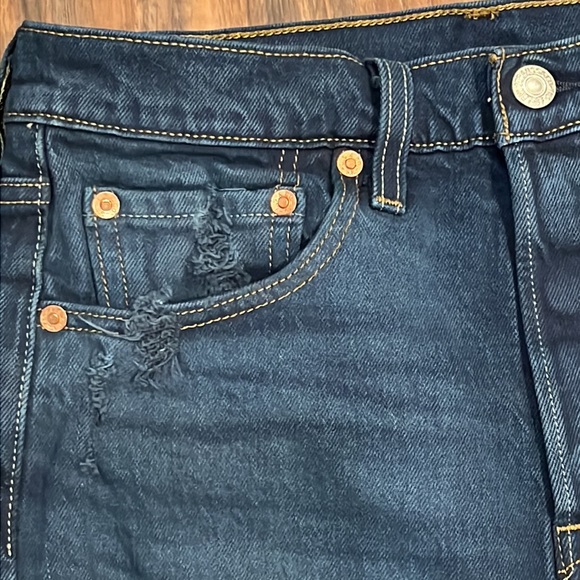 NWOT Levi’s 501 Skinny Ripped - Picture 7 of 16